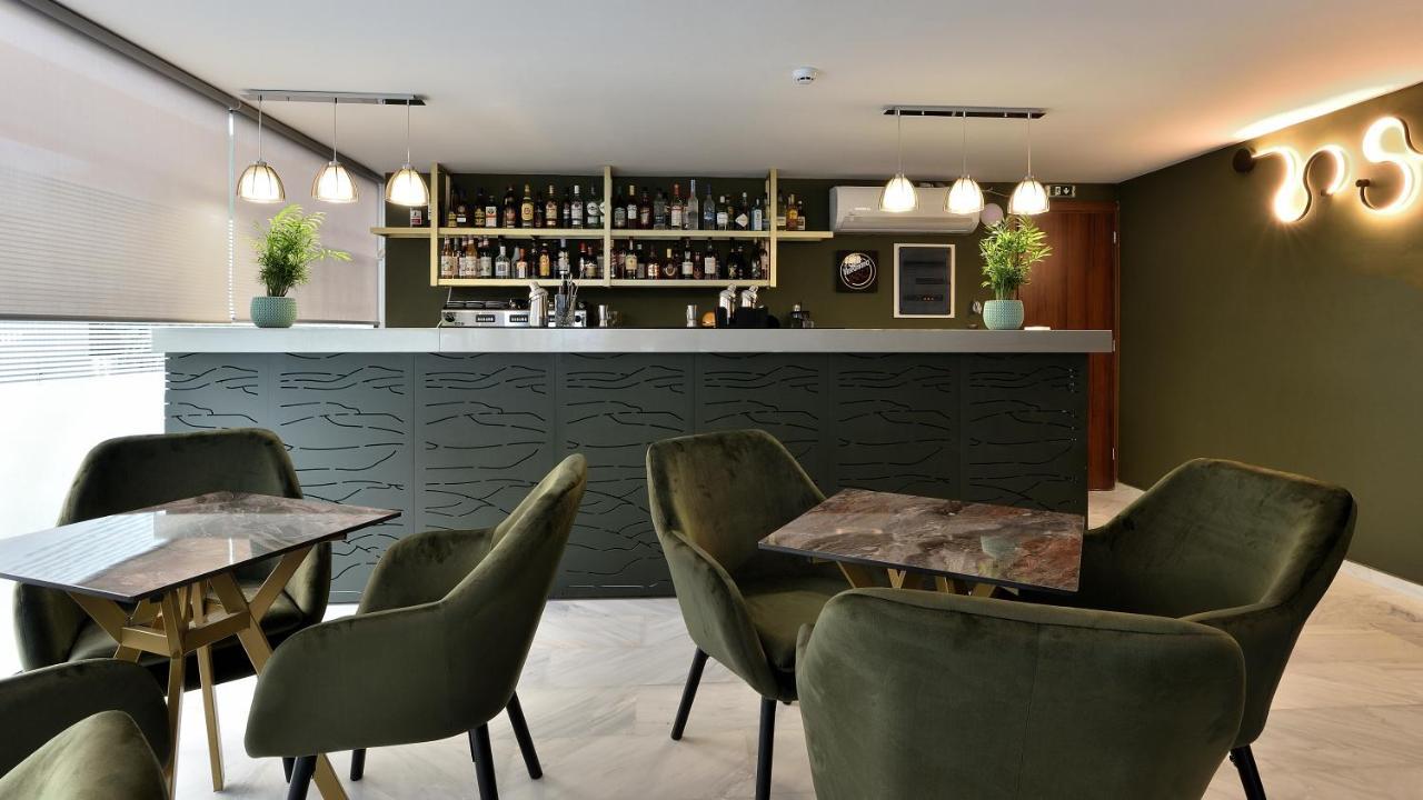 44 Athens Hotel Bagian luar foto