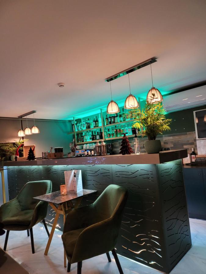 44 Athens Hotel Bagian luar foto